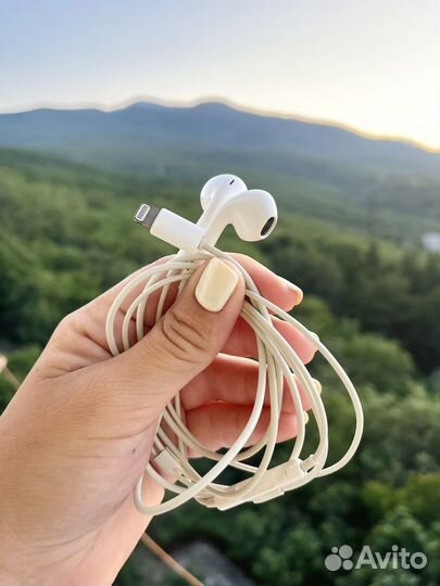 Наушники EarPods lightning оригинал