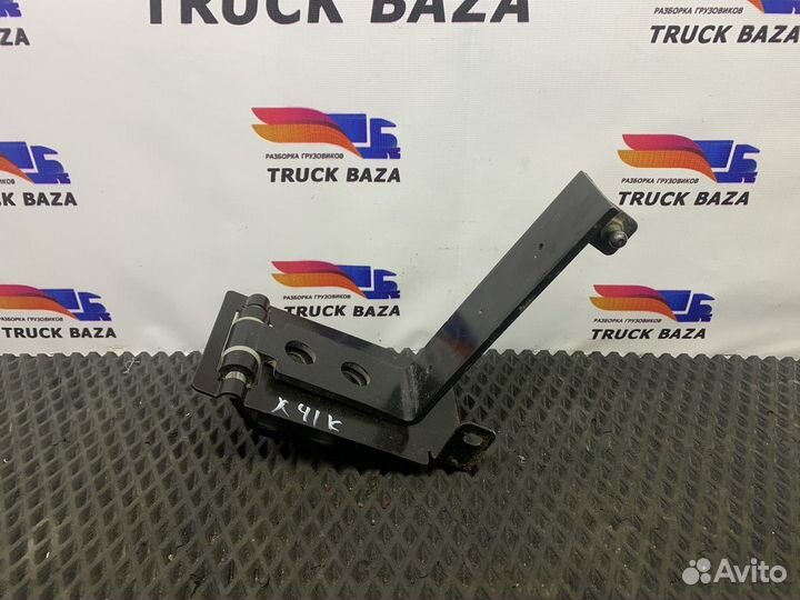 1659837 Петля спальника левая Daf XF105, Daf XF95