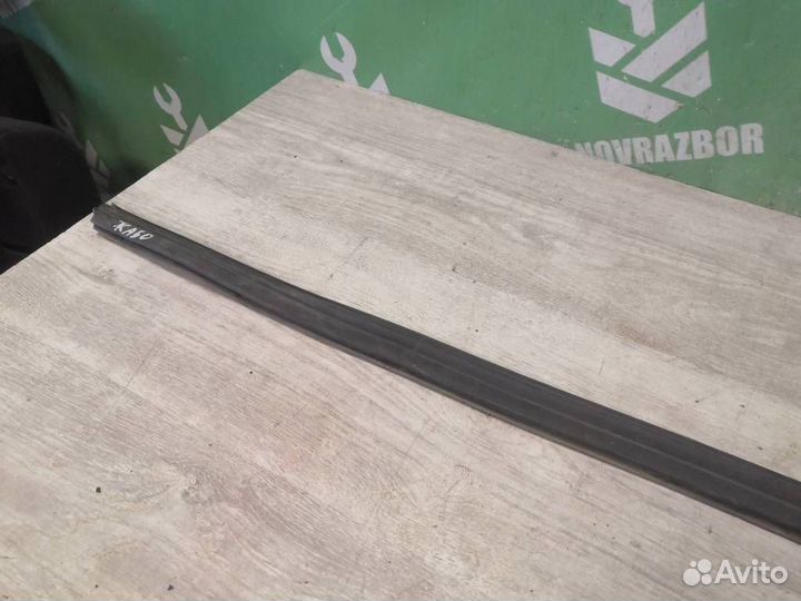 Уплотнитель капота Чери Амулет 2006+