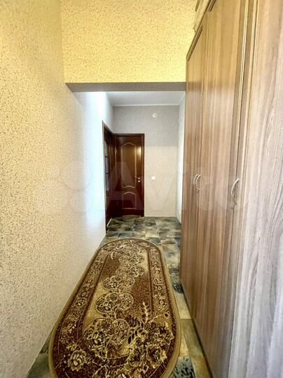 2-к. квартира, 57,5 м², 1/10 эт.