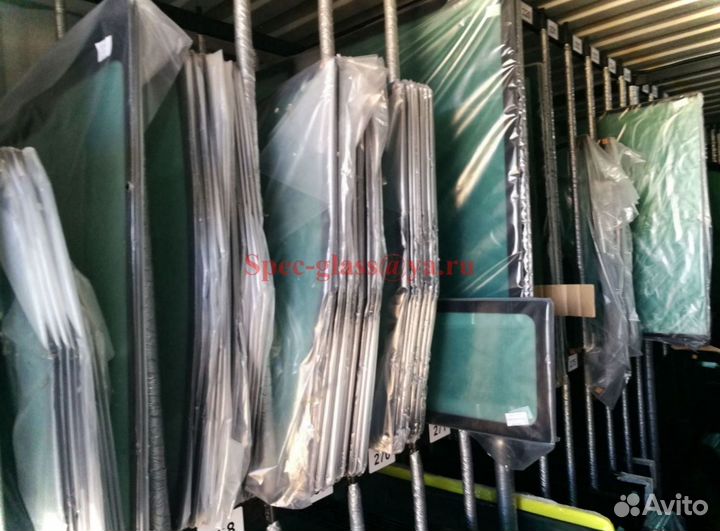 Стекло переднее на Doosan DX 190/225/300 LCA