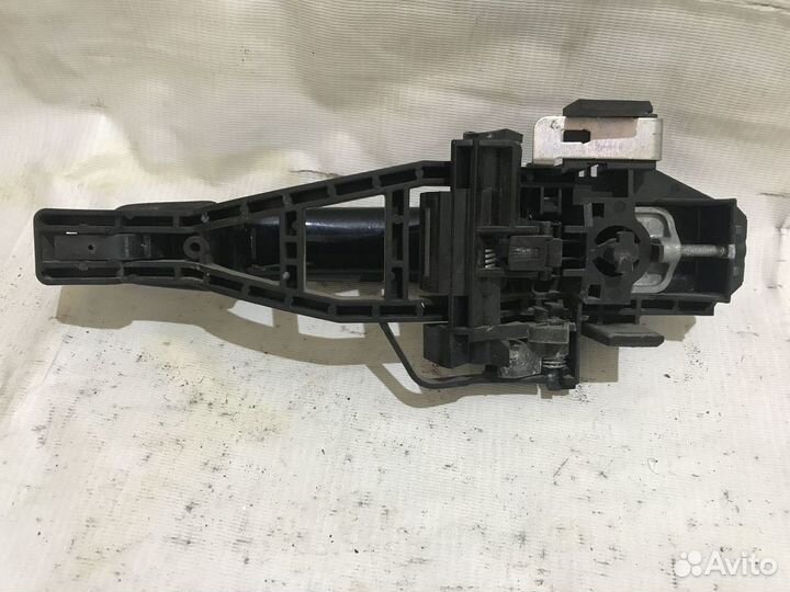 Ручка двери передней наружная правая Ford Focus 3