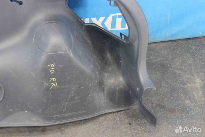 Обшивка багажника Toyota Vitz (Тойота Витс) XP10 6