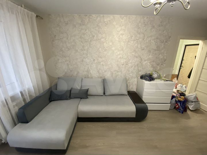 1-к. квартира, 42 м², 13/17 эт.