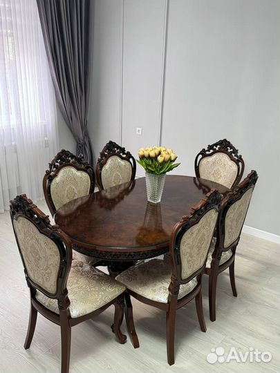 Стол и стулья от производителя. В наличии