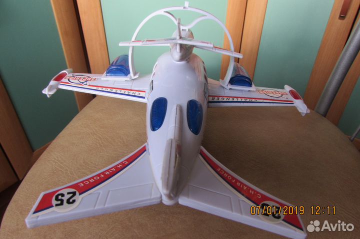 Самолётик светомузыкальный