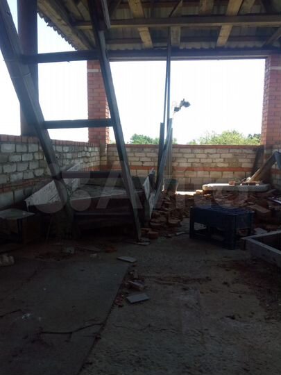 Коттедж 275 м² на участке 14 сот.