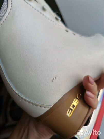 Фигурные коньки edea motivo 195