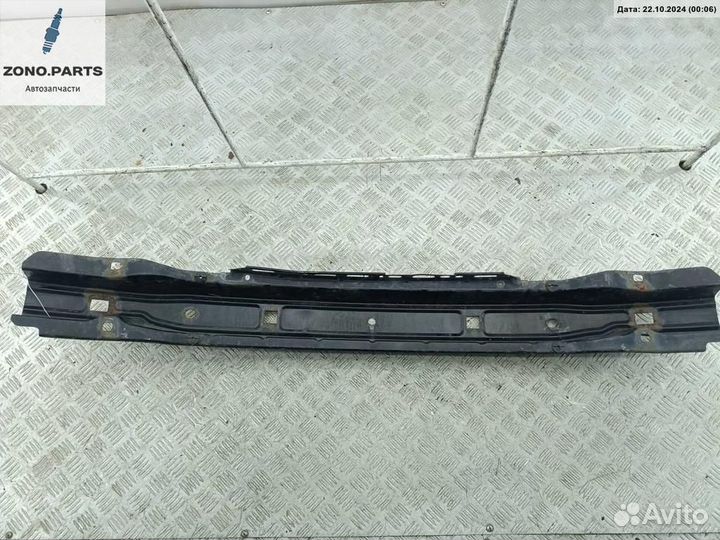 Усилитель бампера переднего на Opel Omega B