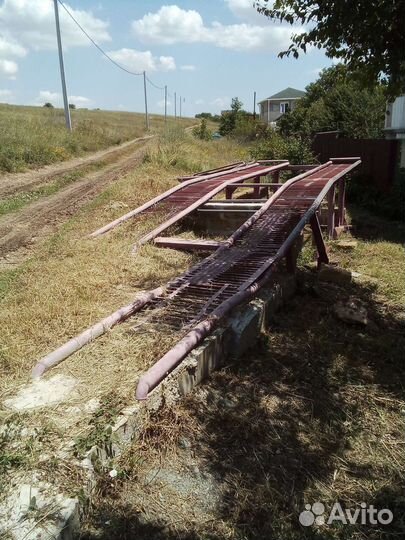 Эстакада автомобильная. Газель, легковых автомоб