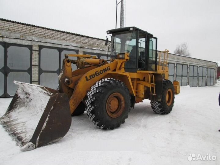 Услуги погрузчик трактор чистка снега