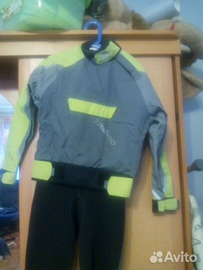 Гидро костюм на подростка 146-152
