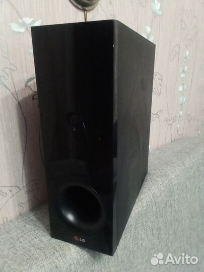 Сабвуфер lg