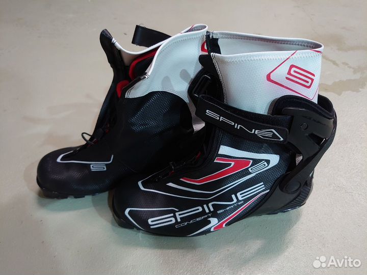 Лыжные ботинки spine concept skate