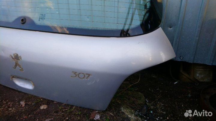 Дверь багажника Peugeot 307 хэтчбек 1.6 NFU 2002