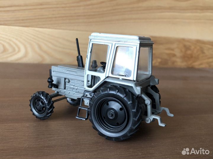 Модель трактора Беларус СССР