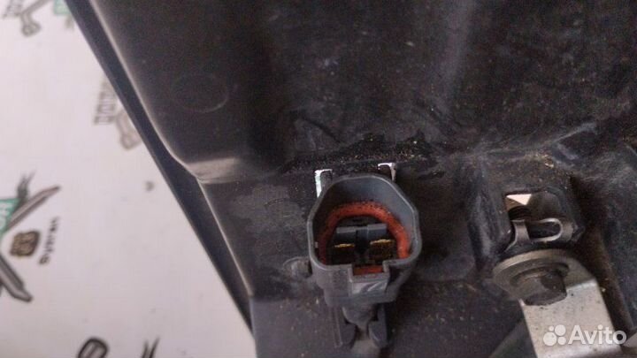 Вентилятор охлаждения радиатора Nissan Bluebird