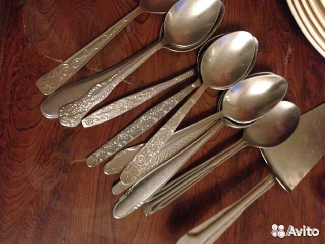 Набор кухонных принадлежностей, ложки, бидончики