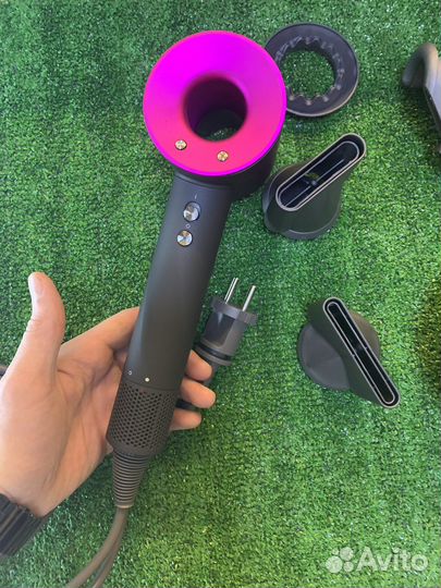 Фен Dyson