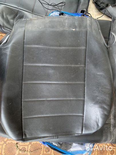 Авточехлы из экокожи на duster