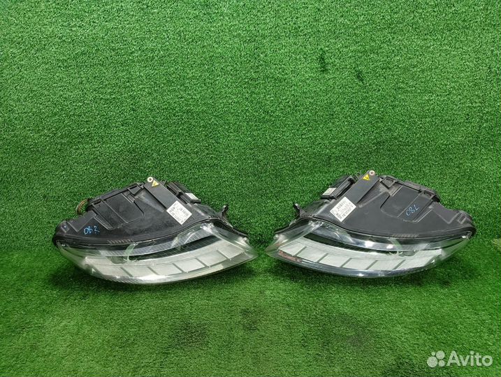 Фары рестайлинг комплект адаптивный xenon VAG Audi