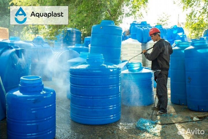 Бак для воды литой