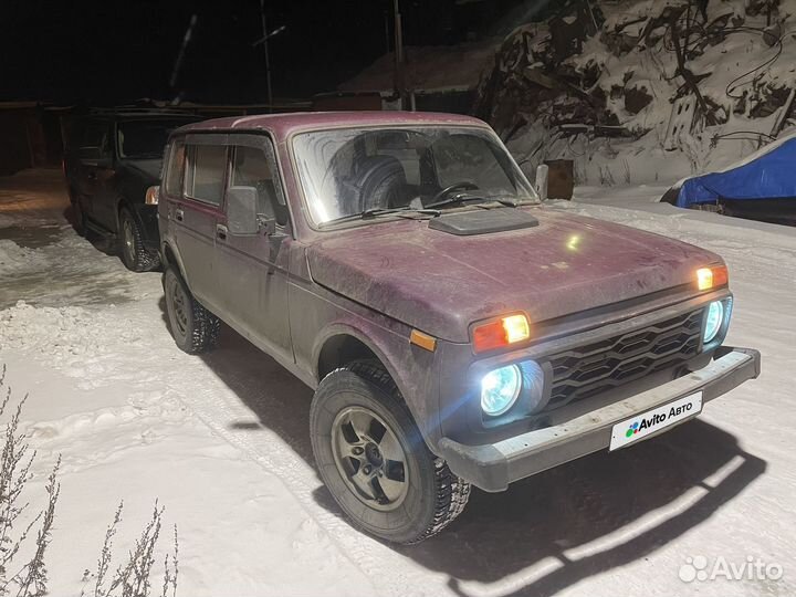 LADA 4x4 (Нива) 1.7 МТ, 1999, 250 000 км