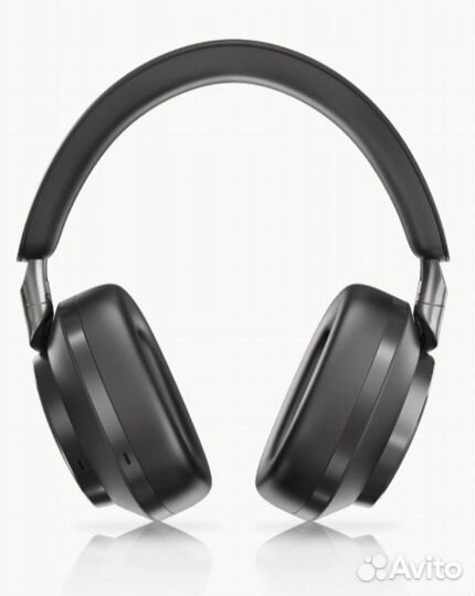 Bowers & Wilkins PX8 Black