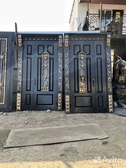 Кованные ворота в Маджалисе