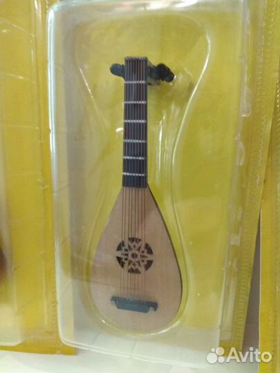 Коллекционные музыкальные инструменты