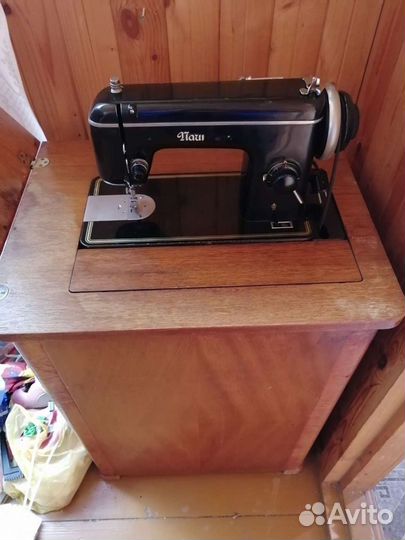 Немецкая швейная машинка