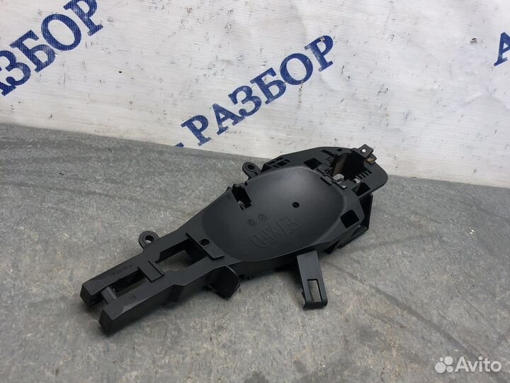 Пер прав кронштейн BMW X6 E71