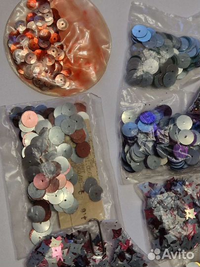 Украшения для одежды: Блестки, пайетки советские