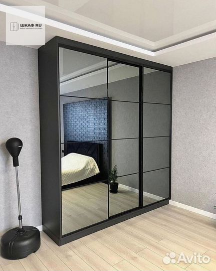 Шкаф-купе в стиле IKEA