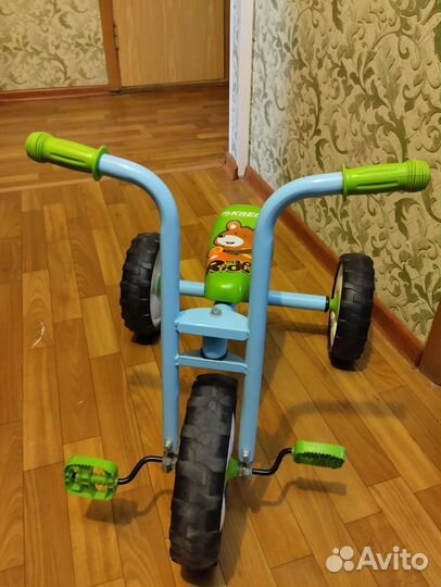 Детский трехколесный велосипед