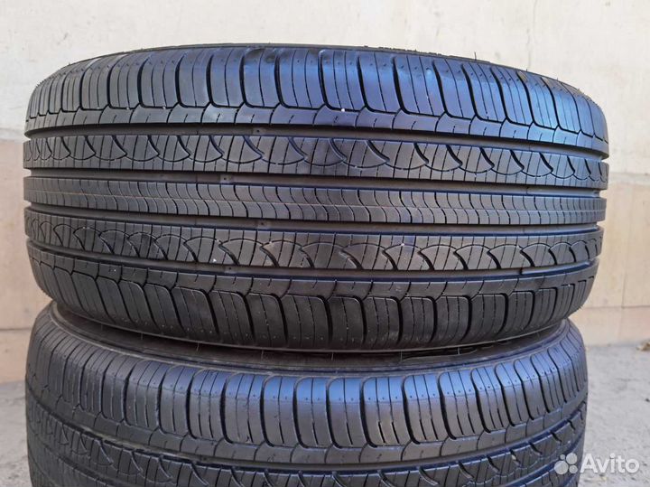 Nexen N'Priz AH8 215/55 R17 94V