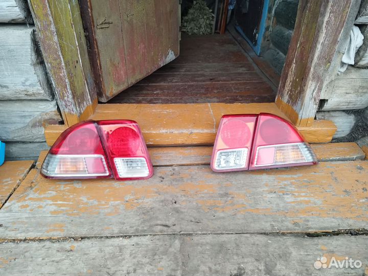 Задние фонари honda civic 7 ES2