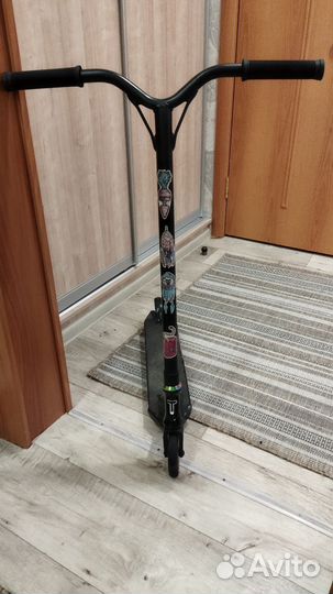 Трюковой самокат б/у
