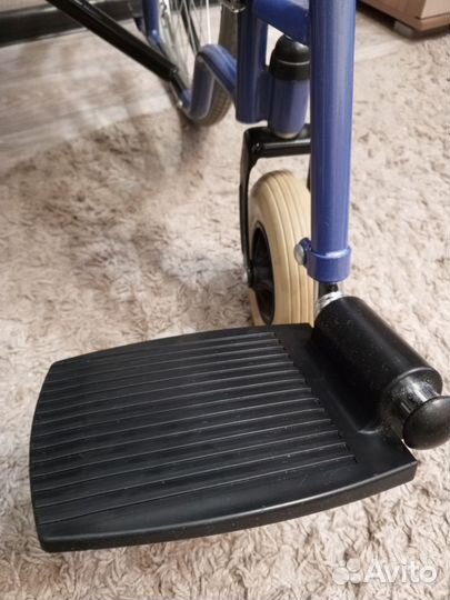 Инвалидная коляска новая