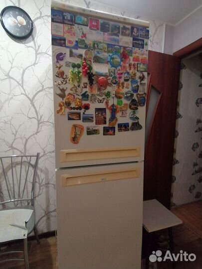 Продаю холодильник stinol