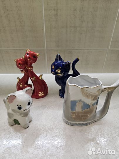 Кисловодский фарфор поильники и статуэтки кошки