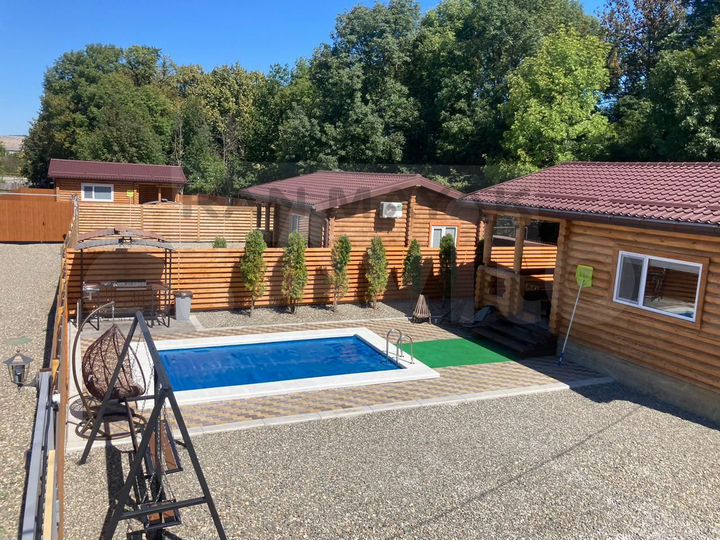 Коттедж 144 м² на участке 10 сот.