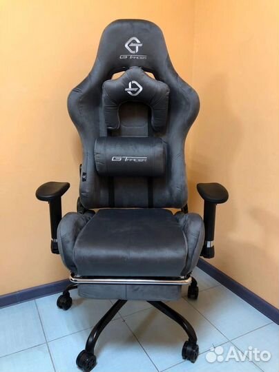 Компьютерное игровое (геймерское) кресло. Новые