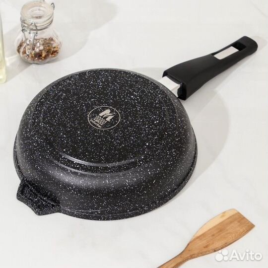 Сковорода 'Гранит black Induction Pro', d22 см, ин
