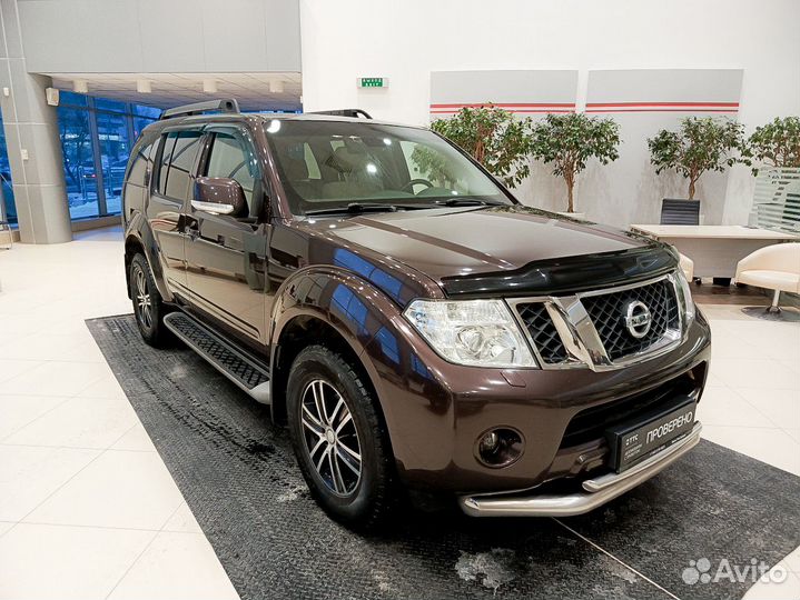 Nissan Pathfinder 2.5 AT, 2012, 152 695 км