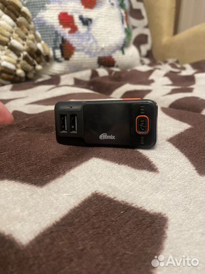 FM трансмиттер ritmix FMT-A775