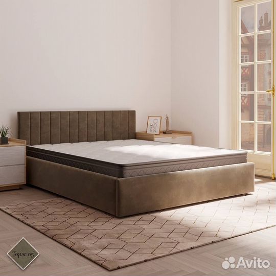 Кровать с подъёмным механизмом и матрасом