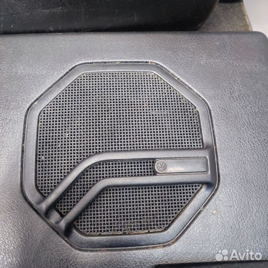 Чёрные карманы двери Volkswagen Passat B3