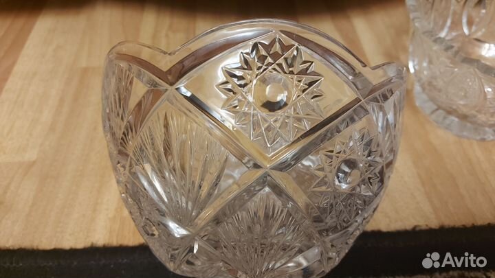 Ваза хрустальная глубокая