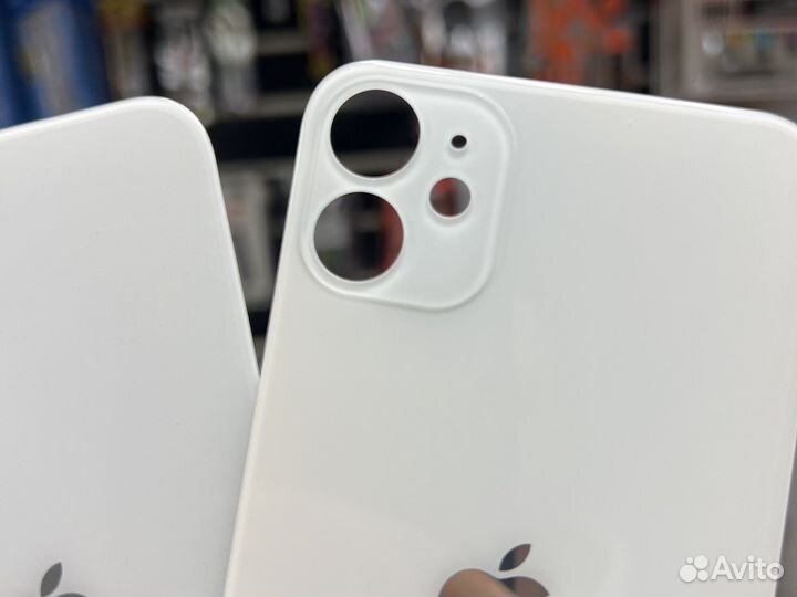 Стекло корпуса заднее iPhone 11 белое